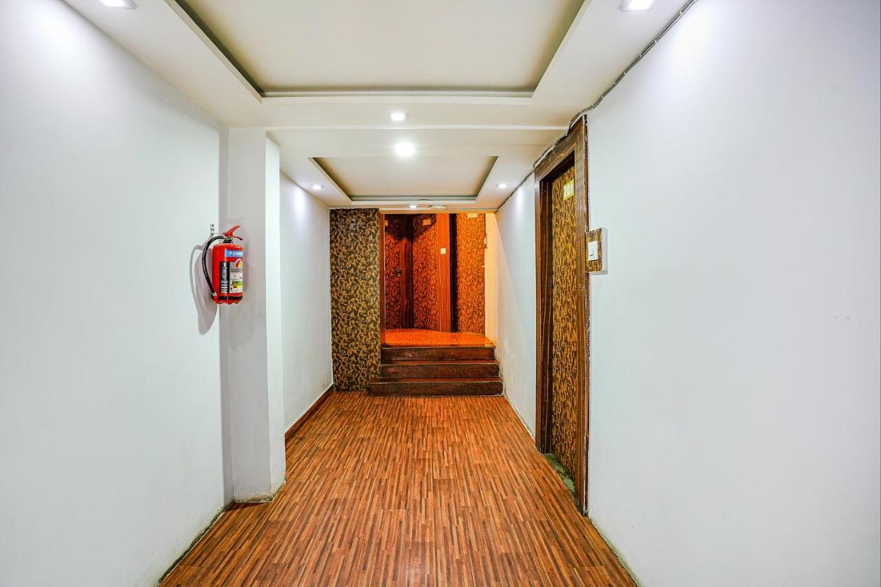 Hôtel Fabexpress Vinyasa Residency à Bhayandar Extérieur photo