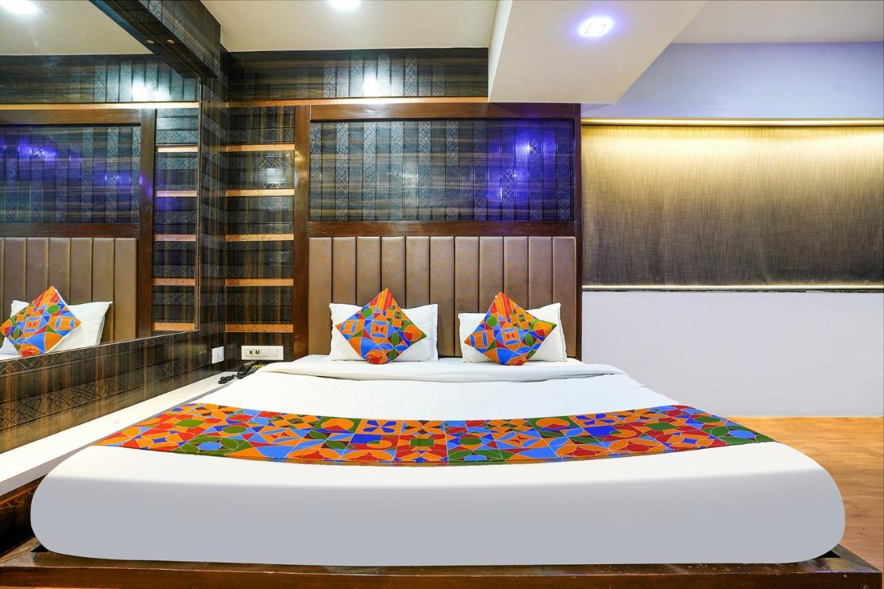 Hôtel Fabexpress Vinyasa Residency à Bhayandar Extérieur photo