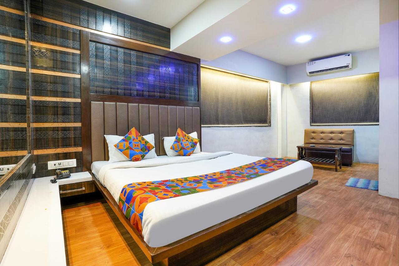 Hôtel Fabexpress Vinyasa Residency à Bhayandar Extérieur photo