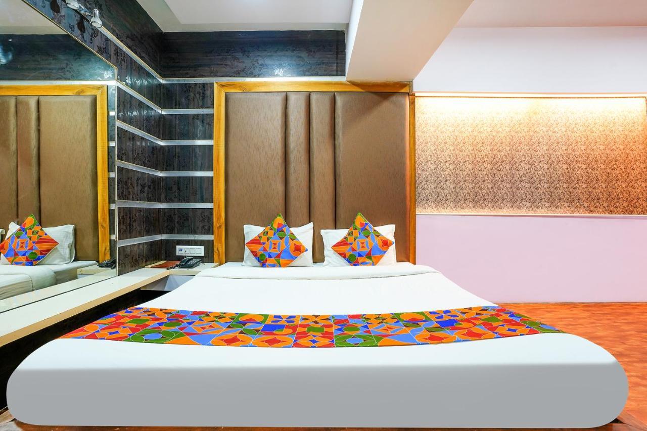 Hôtel Fabexpress Vinyasa Residency à Bhayandar Extérieur photo