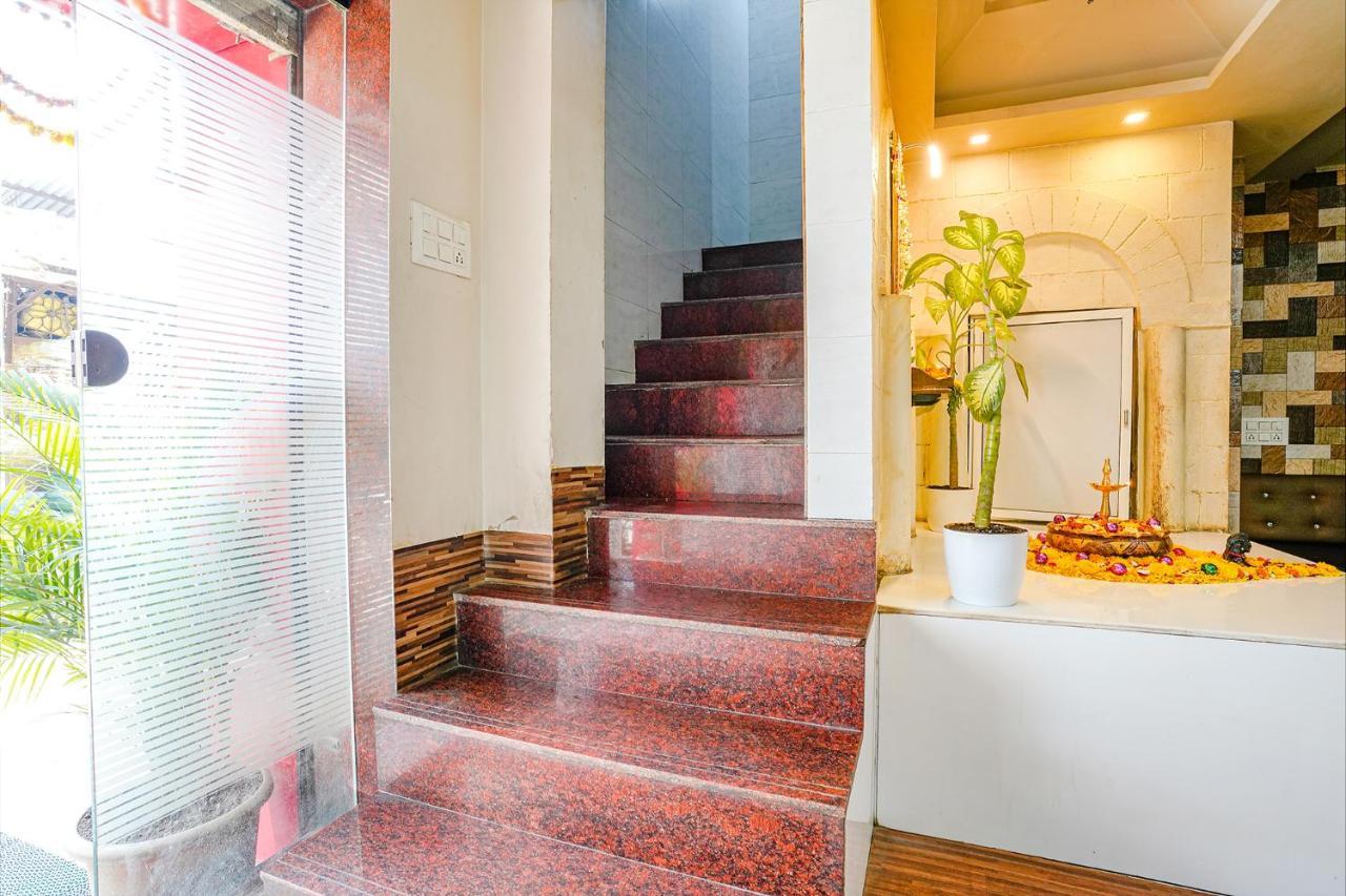 Hôtel Fabexpress Vinyasa Residency à Bhayandar Extérieur photo